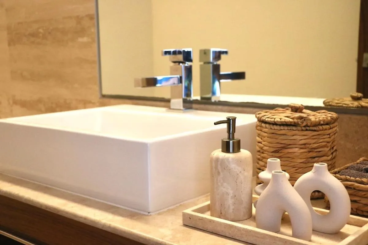 Exclusive Water Front Villa Cancun