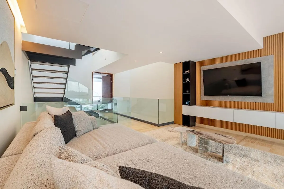 Exclusive Water Front Villa Cancun