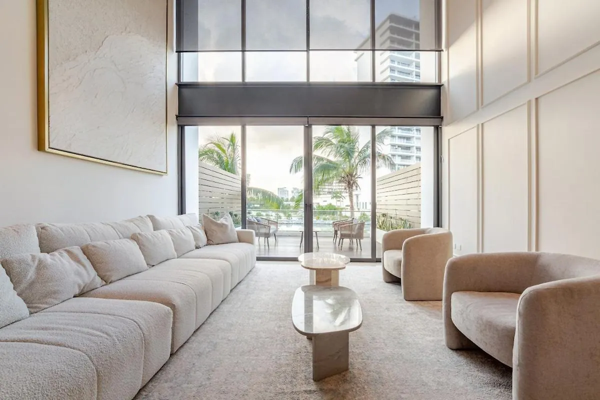 Exclusive Water Front Villa Cancun 0*,